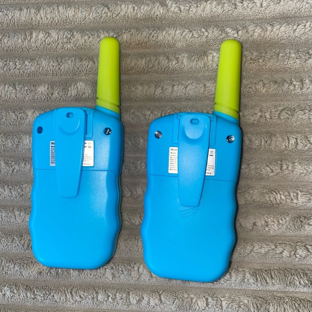 🎙️ Kids’ Walkie Talkies – Model T-388 🔋💬